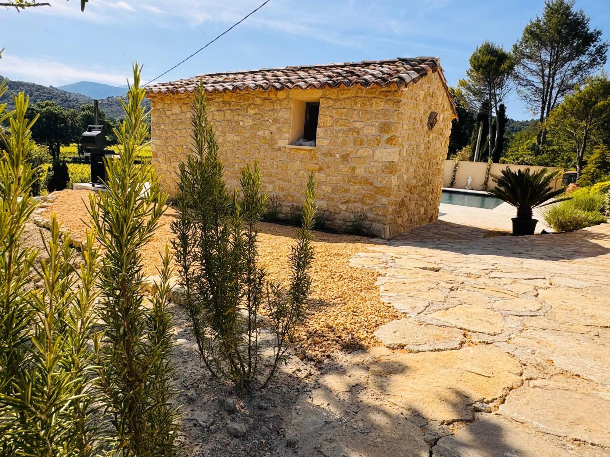 Mas Des Anges - Bastide De 5 Chambres Avec Piscine Entrechaux Dış mekan fotoğraf